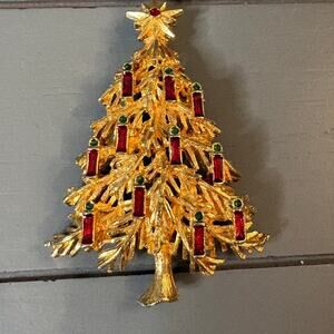 J.J. Vintage Gold-Tone Christmas Tree Brooch – Red & Green Rhinestone Candles